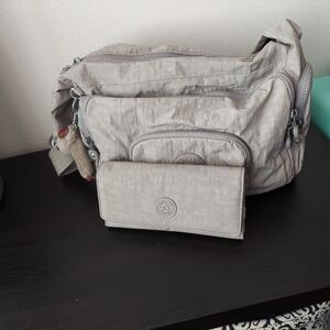 Kipling grey purse and wallet